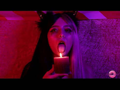 ❤️ Blowjob angerddol o Sexy Succubus gyda Chyflawniad Genau ❤️ Rhyw wrthon ni ☑
